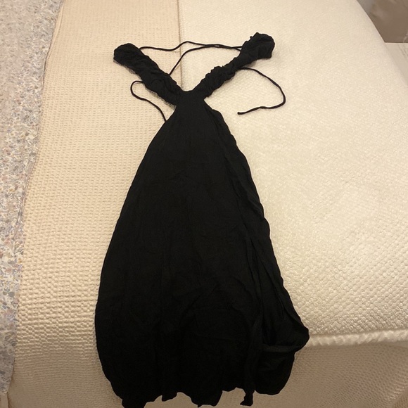 Black Backless Dress - Picture 3 of 5